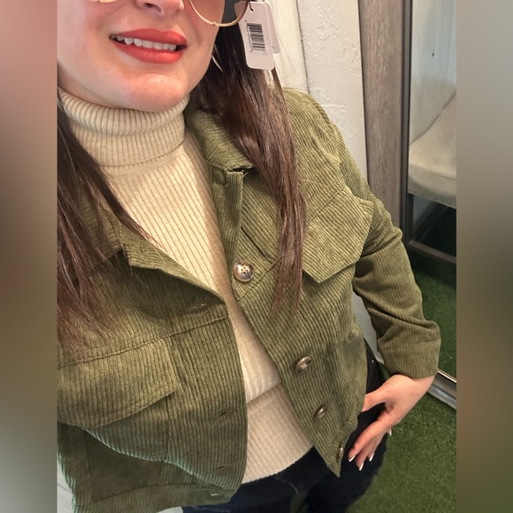 Beautiful jackets - Picture 5 of 8